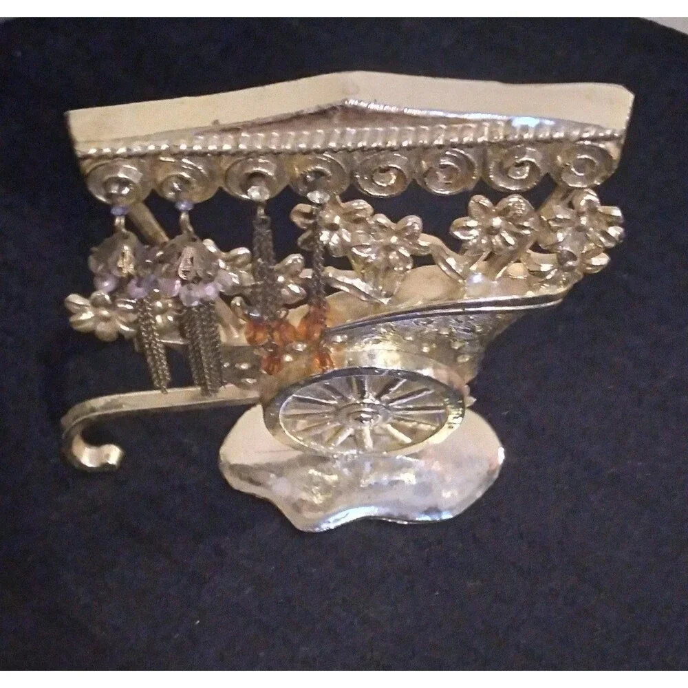 Vintage Cart Of Flowers Earring Holder